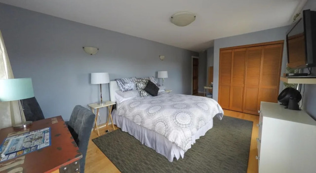 Money Pennies Bed and Breakfast, Rezerwuj Bed and Breakfast Hotele w Vancouver island z basenem, Basen