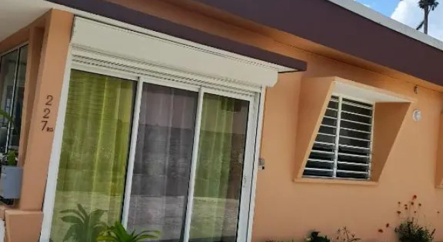Studio avec vue sur la mer jardin amenage et wifi a Fort de France a 6 km de la plage