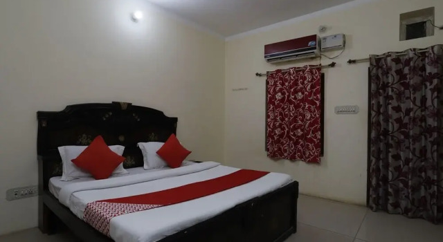 Mumal Resort by OYO Rooms, Rezerwuj Ośrodek wypoczynkowy Bikaner Rajasthan