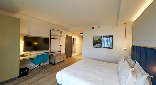 Номер Bloom Mississauga, Tapestry Collection By Hilton