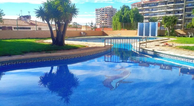 2 bedrooms sea view apartament 100 meters from ocean