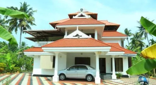 Manavalan House, Забронировать Отель Отели штата Кералы с парковкой, Парковка