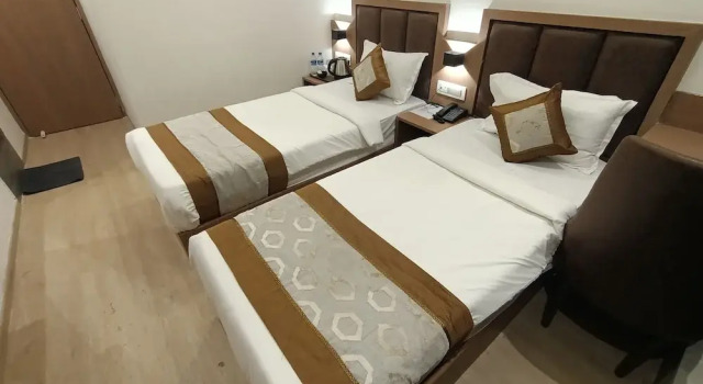 Hotel Beverly Palace Santacruz, Забронировать Отель Бизнес-отели Мумбай, рядом с University of Mumbai, 4* 5*
