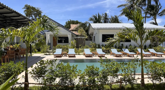 Двухместный номер Deluxe с видом на бассейн Pearl of Samui Resort