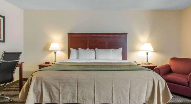 Comfort Inn Birmingham - Irondale, Prenota Hotel Hotel a Alabama con piscina, Piscina