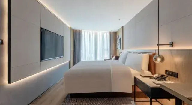 Люкс Classic Four Points By Sheraton Yantai Zhifu