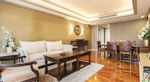 Baan Siri 24 by Favstay