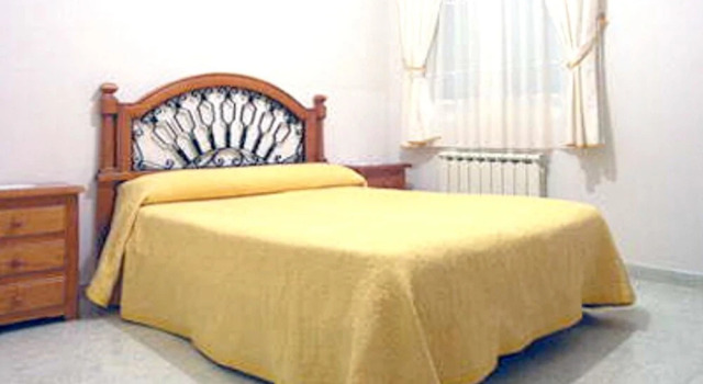 House With 3 Bedrooms in Navacepeda de Tormes, With Wonderful Mountain