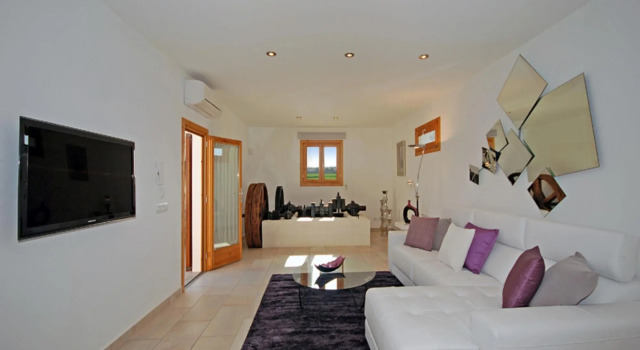Finca Vinagrella 158 by Mallorca Charme, Book Hotel Hoteller i Llubi med pool, Swimmingpool