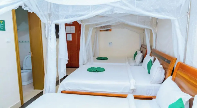 Standard triple chambre avec balcon et Vue sur la ville Five to Five Hotel