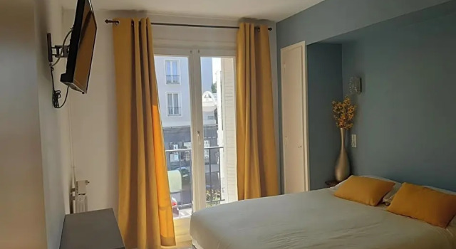 Номер Economy Hôtel Aunis-Saintonge