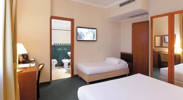 Трёхместный семейный номер Garner Hotel Rome Aurelia by IHG