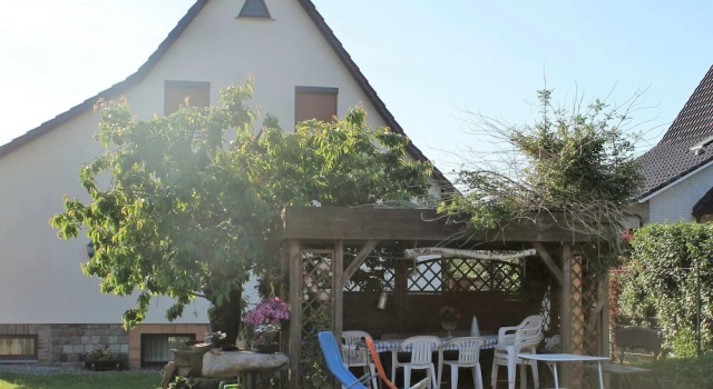 Апартаменты Cozy Apartment With Garden