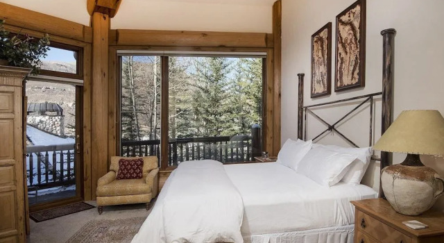 Greenhill Court Vacation Home, Забронировать Дом для отпуска Отели Вейл с парковкой, Парковка