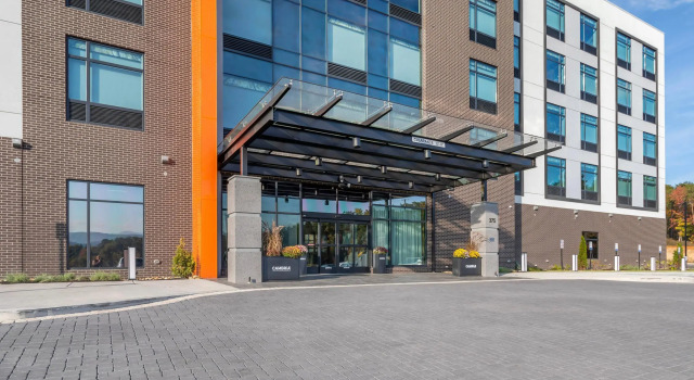 Cambria Hotel Pigeon Forge, Забронировать Отель Пиджен-Фордж Great Smoky Mountains National Park