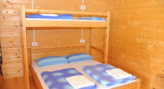 Stiera Sport & Vacanza Villaggio, Rezerwuj Ośrodek wypoczynkowy Hotele w Gaiola z basenem, Basen