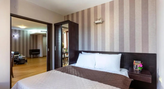 Апартаменты c 1 комнатой CityHome Aparthotel