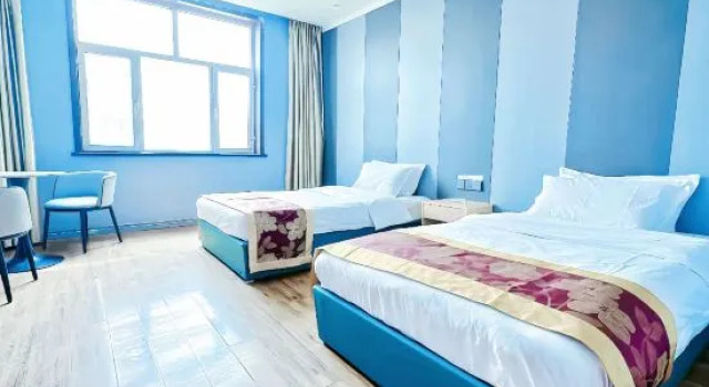 Luntai Yongxuan Express Hotel, Boek Hotel Luntai Xinjiang