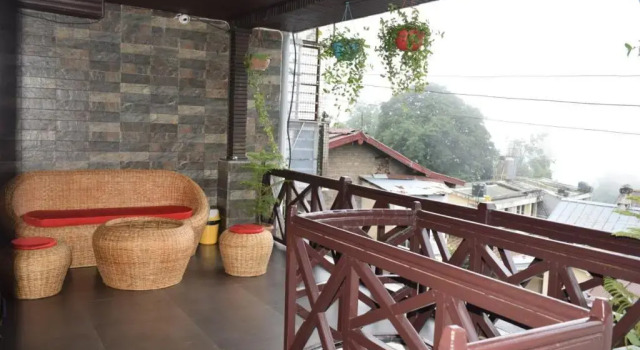 Royce Villa Nainital, Rezervovat Vila Hotely v Uttarakhand s parkováním, Parkování