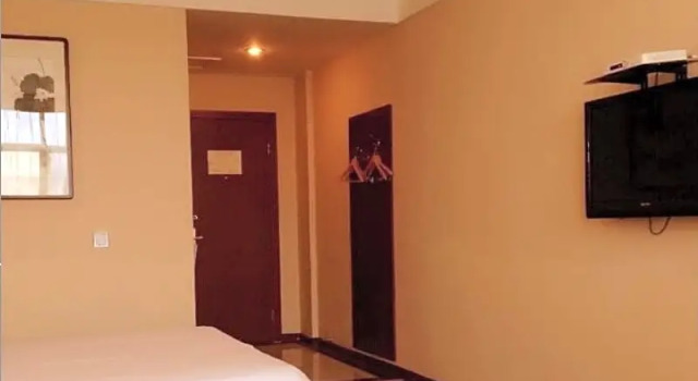 Номер Deluxe GreenTree Inn Jiangsu Yangzhou Jiangdu South Xindu Road Trade City Express Hotel