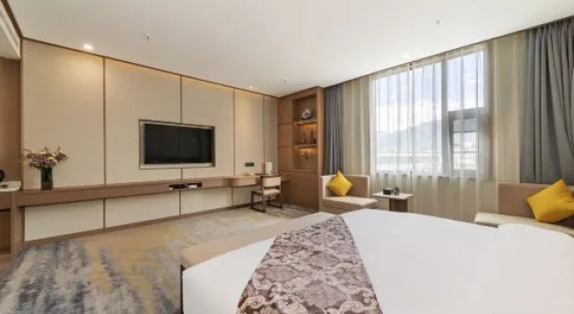 Deluxe suite Linzhi Impression Hotel