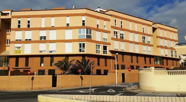 Alquilaencanarias-Medano, Cabezo beach, sea views, Book Hotel Hotels in Tenerife with Parking, Parking