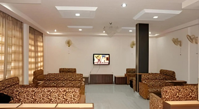 Vishal Hotel, Забронировать Отель Отели Катра с парковкой, Парковка