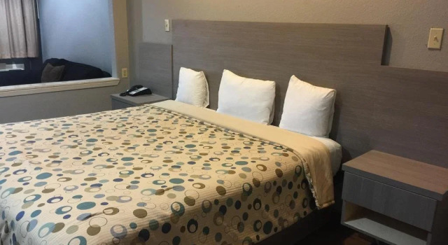 Island Suites Hobby Airport, Book Hotel Houston Texas Gulf Coast
