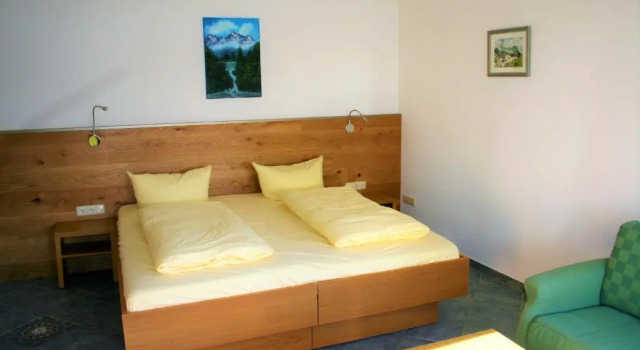 Апартаменты с 3 комнатами Ferienwohnung Gebirgshäusl