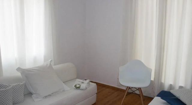 Апартаменты Central luxury apartment at Proxenou Koromila