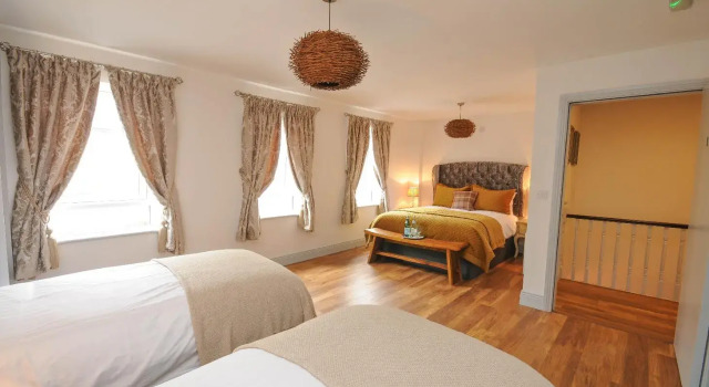 Lodge at The Old Barracks, Prenota Affittacamere Athenry 
