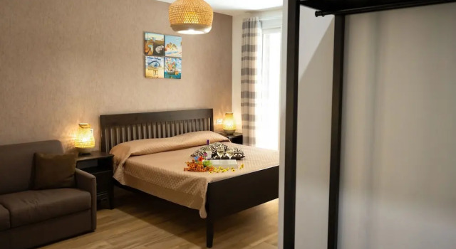 Komfort Doppel Zimmer mit Blick auf den Innenhof Sunset House