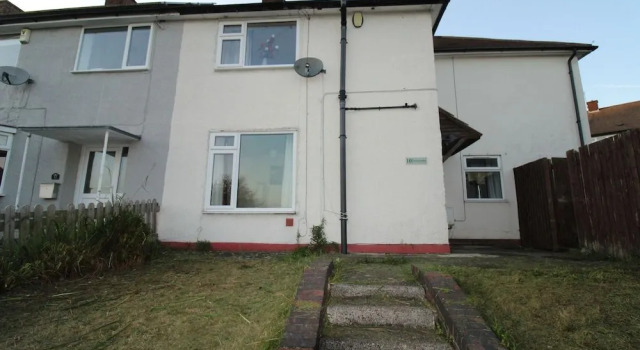 10 Atchison Gardens, Book Hotel Derby Derbyshire