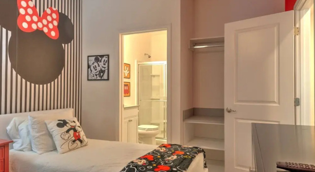 Amazing 5BD Family Townhouse at Paradiso Grande, Rezerwuj Apartament Hotele w Kissimmee z parkingiem, Parking