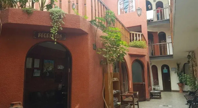 Hostel Carlos V