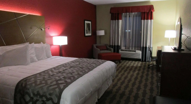 Люкс Best Western Plus Fairview Inn & Suites