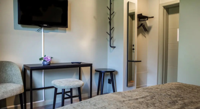 Hotell Hehrne, Book Hotel  