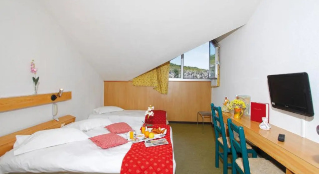 Двухместный номер Standard с красивым видом из окна Hotel Grand Canyon du Verdon