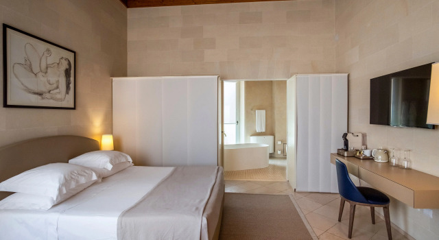 Полулюкс La Fiermontina Luxury Home Hotel