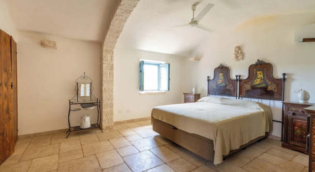 4010 Tenuta I Trulli Rochira by Barbarhouse, Book Feriehus Villaer i Valle d'Itria, Villa