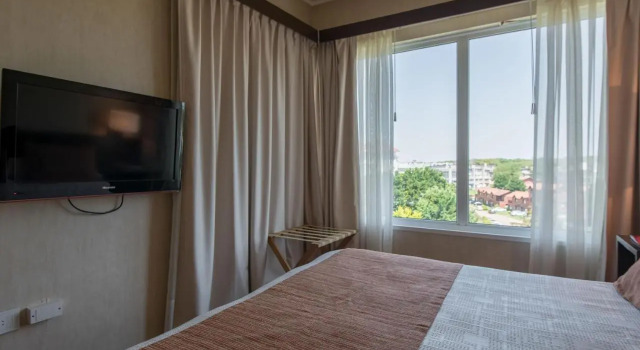 Marcin Hotel, Rezerwuj Hotel Carilo 