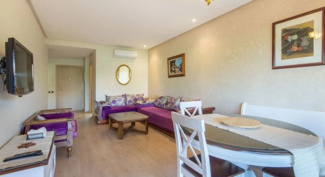 Vacations House For Family, Забронировать Отель Отели Марракеш-Тенсифт-Эль-Хауз с парковкой, Парковка