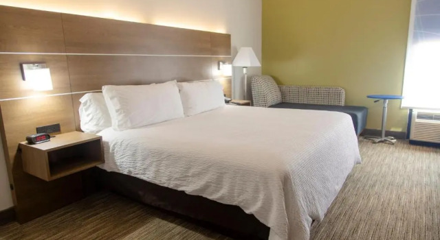 Номер Standard Holiday Inn Express Marshfield - Springfield Area by IHG