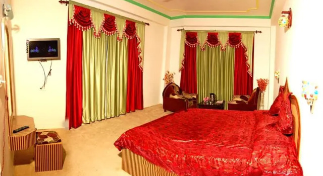 Hotel Day Night, Забронировать Отель Недорогие отели Манали, недорого
