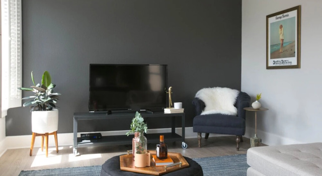 Chic Gaslamp Quarter Suites by Sonder