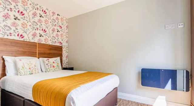 Двухместный номер Standard Sarah Hotel