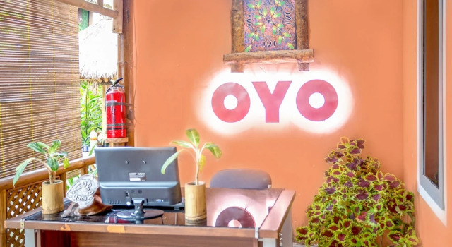 Edriyan Bungalow by Oyo Rooms, Book Hotel Hoteller i Tetebatu med pool, Swimmingpool