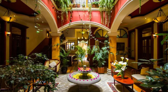 Mansion Santa Isabella, Varaa Hotelli Riobamba Chimborazo Province