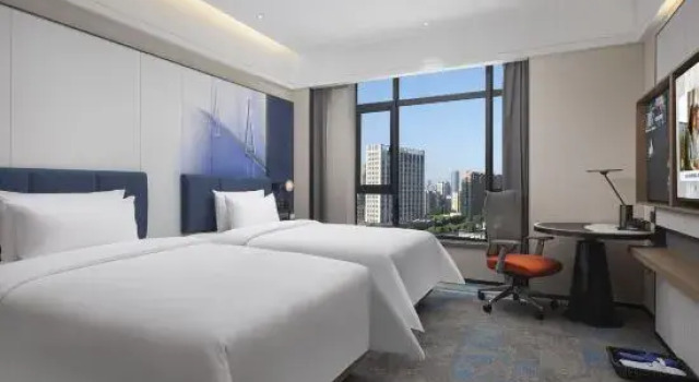 Номер Standard Hampton by Hilton Ningbo Yinzhou City
