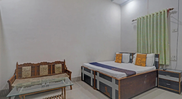 SPOT ON 81126 Hotel Indrashan, Rezervovat Hotel Hotely v Bangalore s parkováním, Parkování